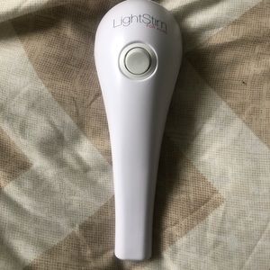 LightStim for Acne Skin Attention Kit blue red LED